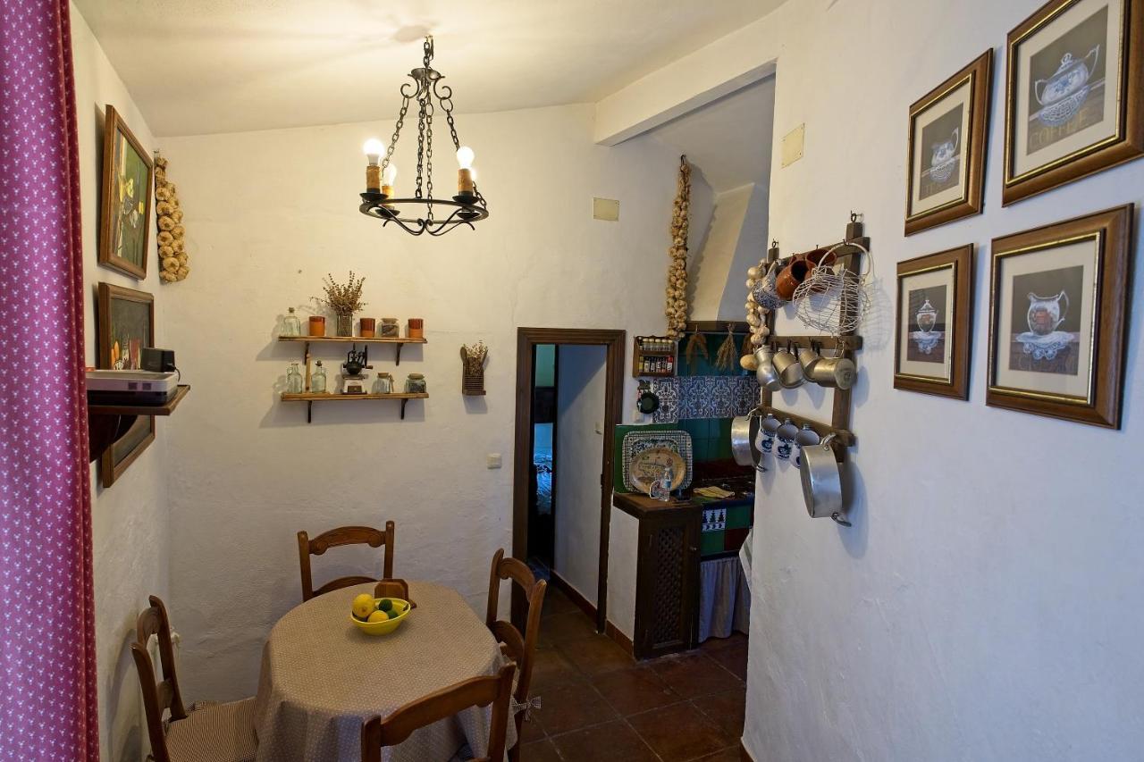 Don Claudio Guest House Грасалема Екстериор снимка