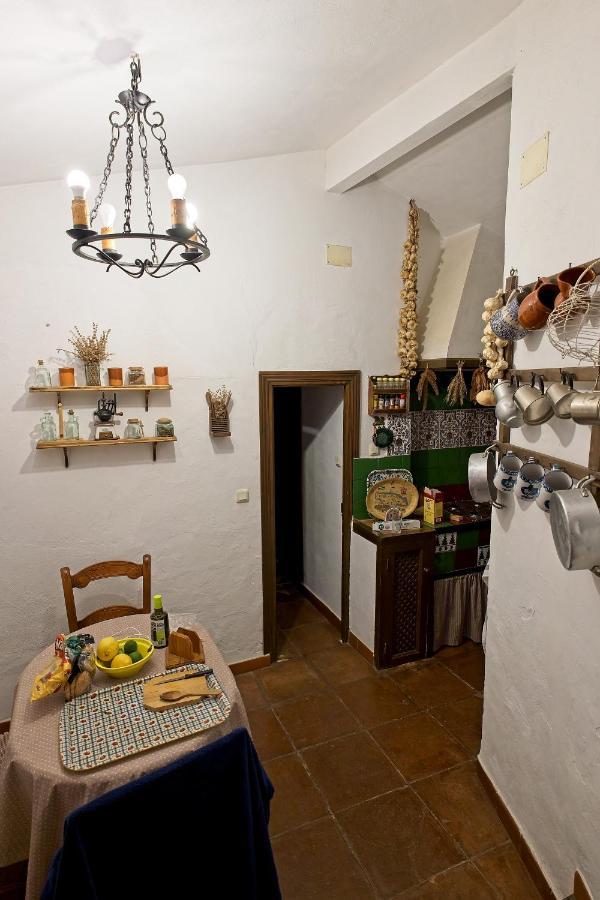 Don Claudio Guest House Грасалема Екстериор снимка