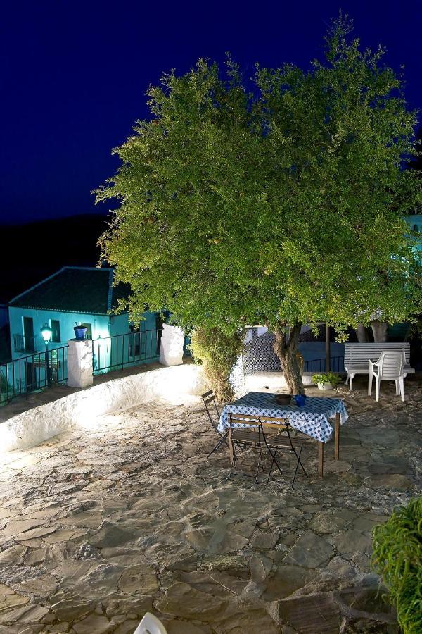 Don Claudio Guest House Грасалема Екстериор снимка