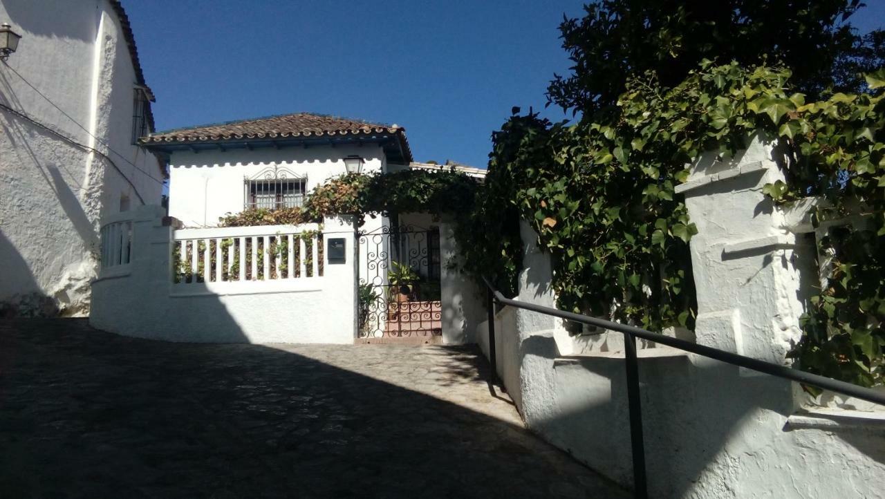 Don Claudio Guest House Грасалема Екстериор снимка