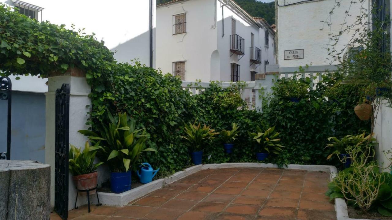 Don Claudio Guest House Грасалема Екстериор снимка